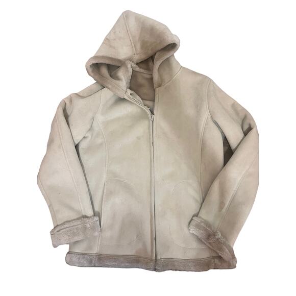 Esprit Faux Shearling Cream Jacket - Picture 5 of 16